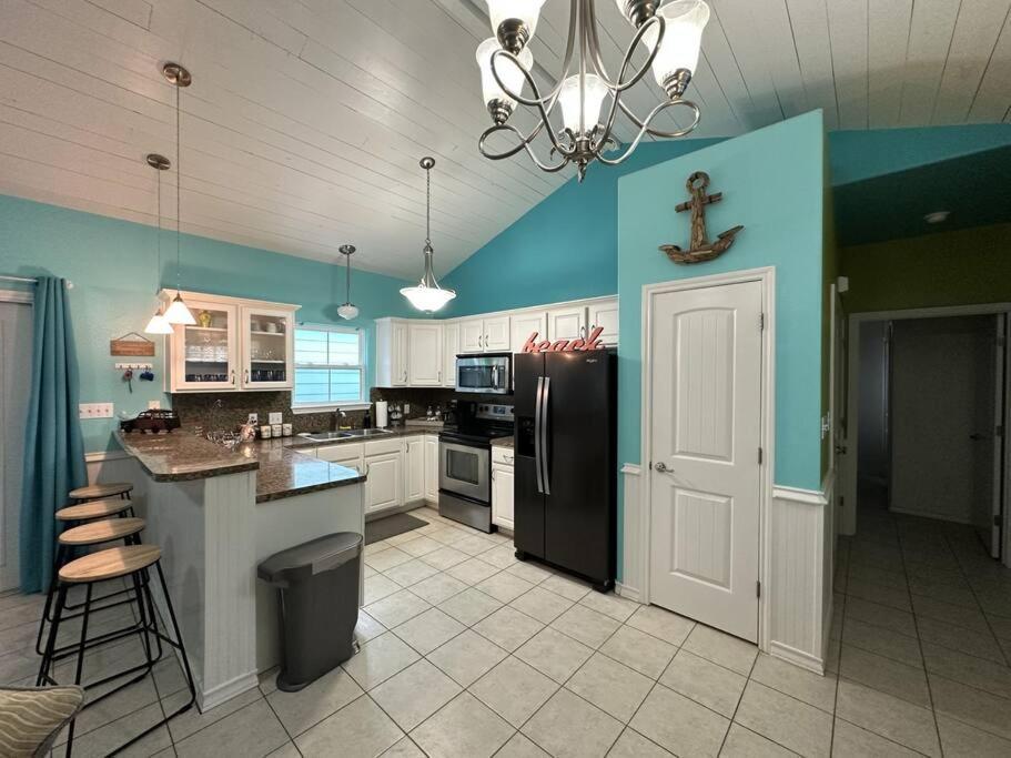 Barefoot Bungalow - Pet Friendly- 2 Bdrm Townhome Corpus Christi Exterior foto