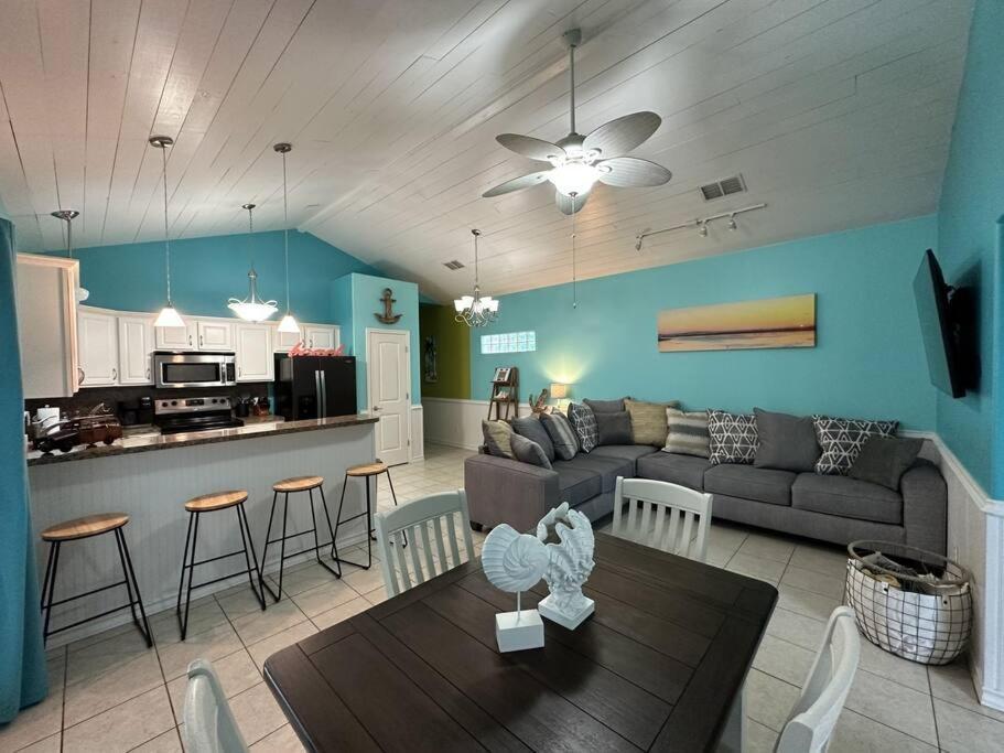 Barefoot Bungalow - Pet Friendly- 2 Bdrm Townhome Corpus Christi Exterior foto